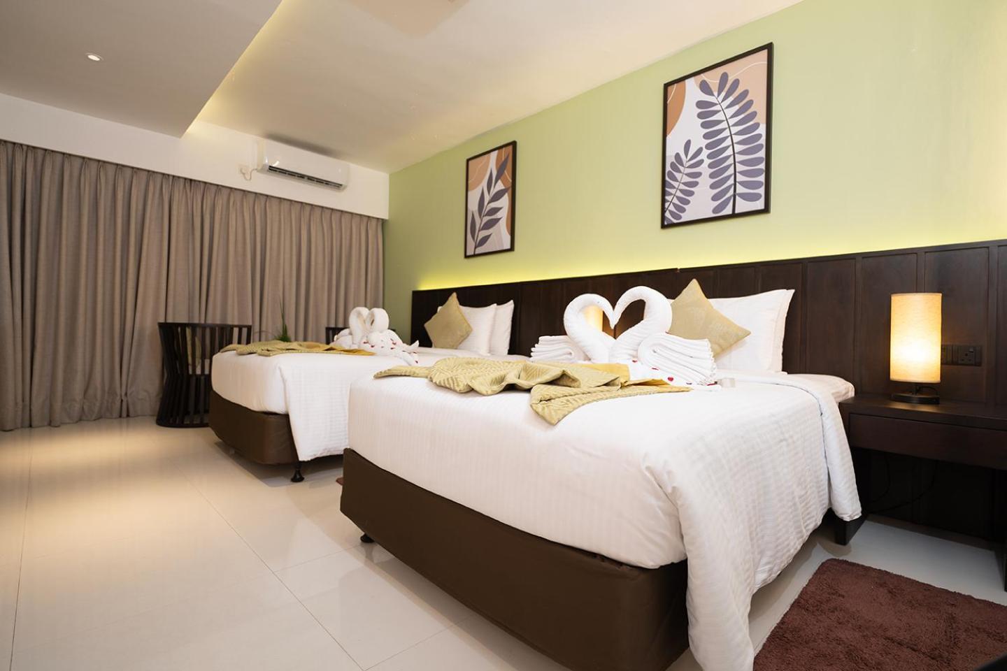 Good Wood Airport Hotel Katunayake Exterior photo